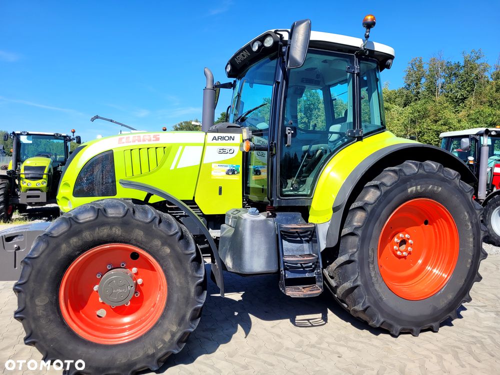 Claas ARION 630 CIS - 11