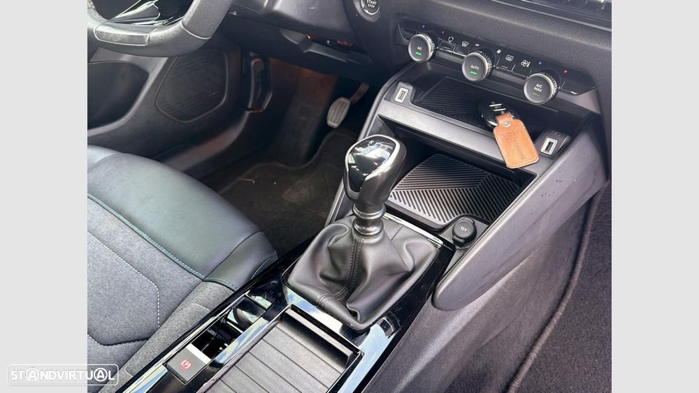 Citroën C4 1.2 PureTech Feel Pack - 32