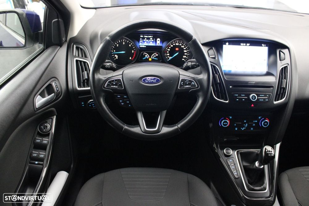 Ford Focus SW 1.5 TDCi Titanium - 10
