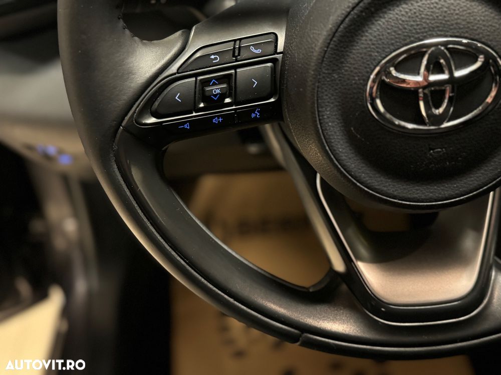 Toyota Yaris Hybrid 130 1.5 VVT-i Style - 12