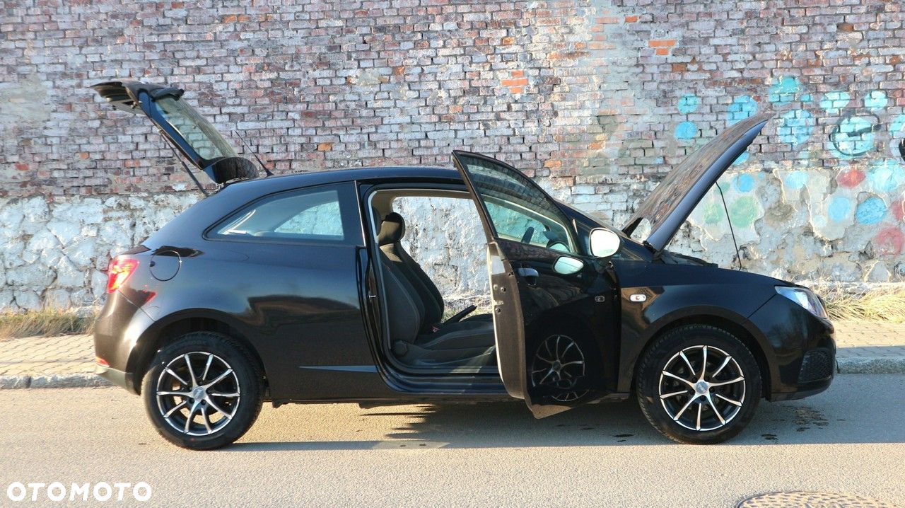 Seat Ibiza 1.2 12V Amaro - 28