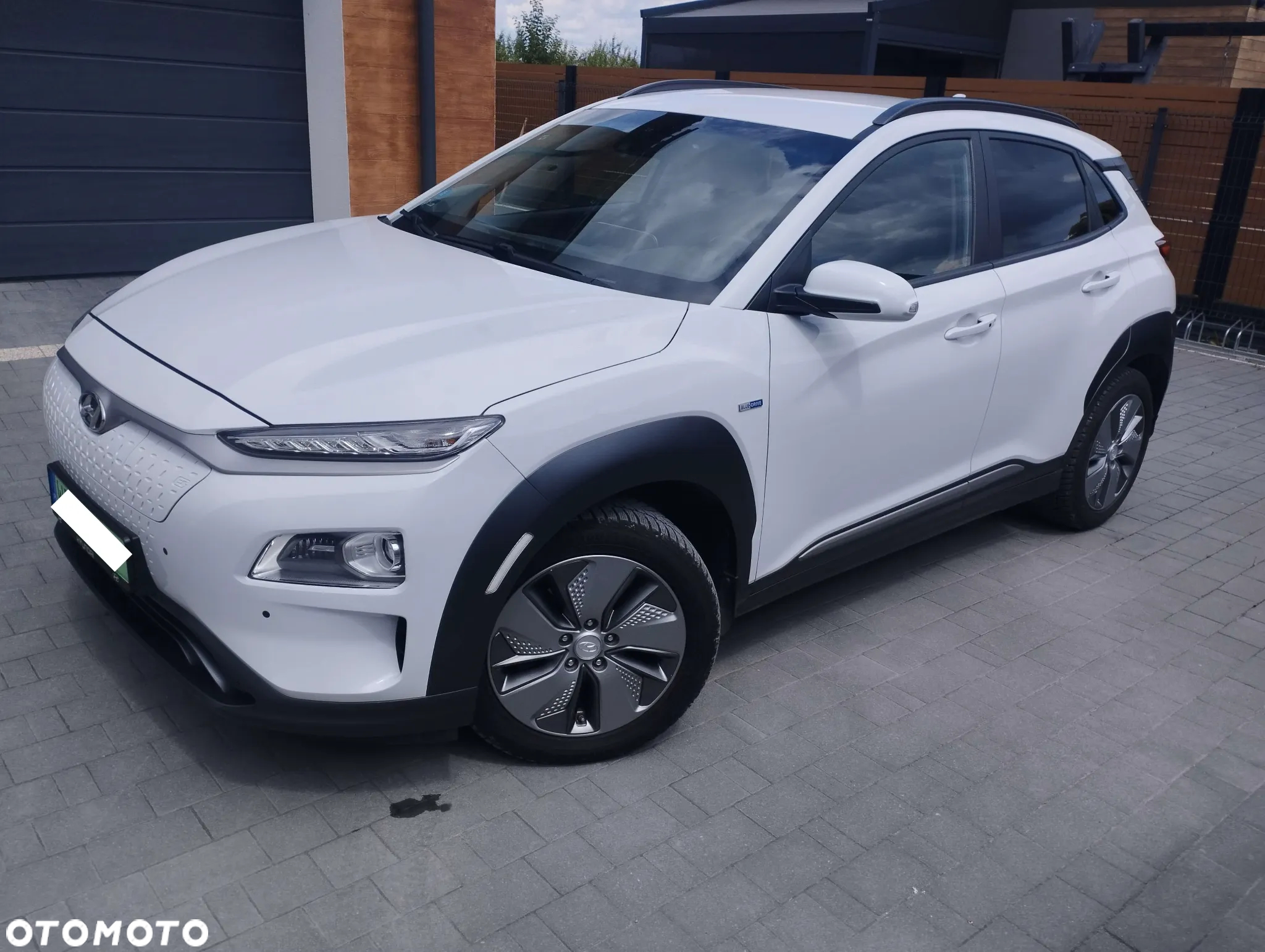 Hyundai Kona Electric 39kWh Premium - 2