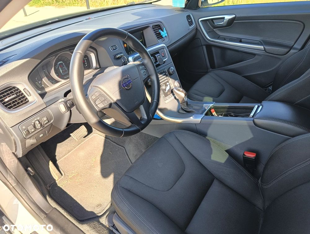 Volvo V60 D3 Drive-E Kinetic - 5