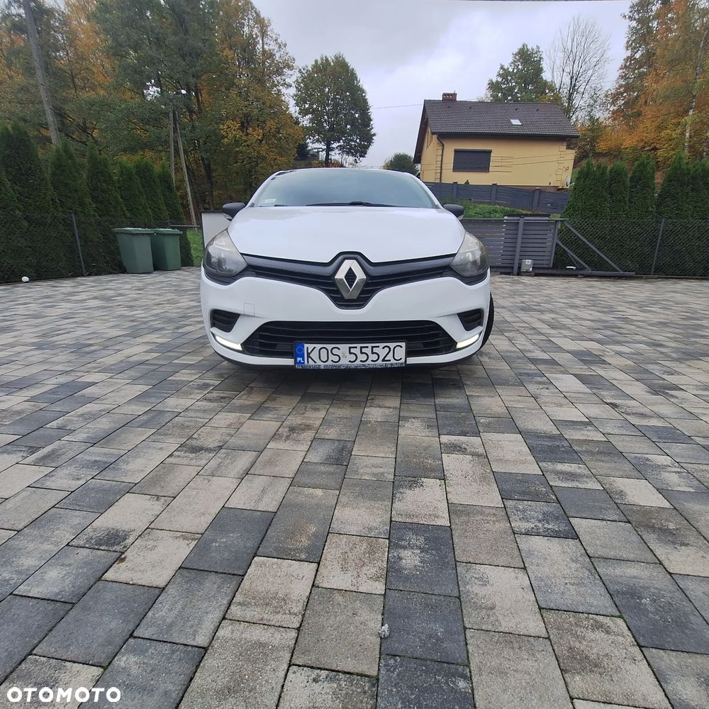 Renault Clio - 8