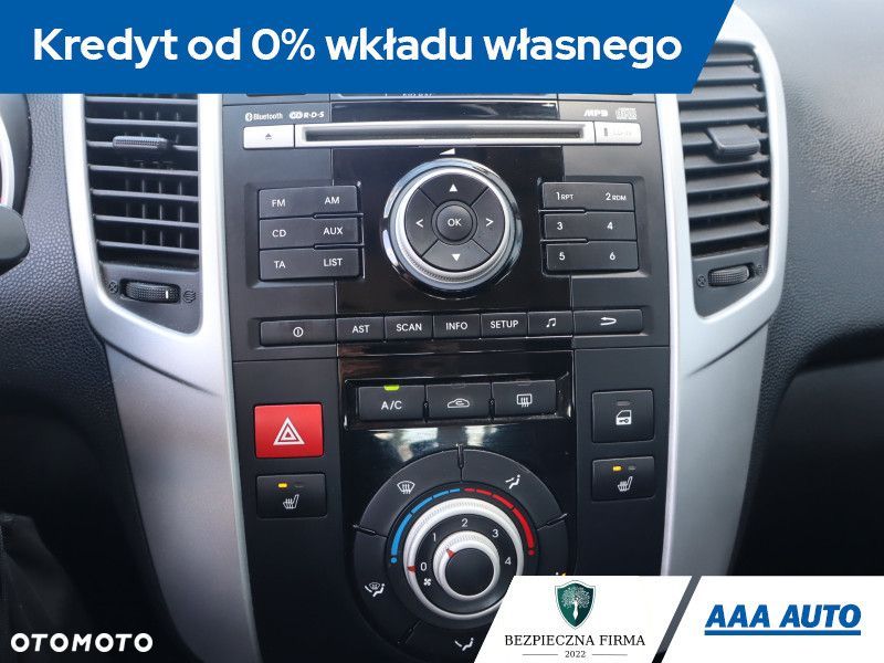 Kia Venga - 14