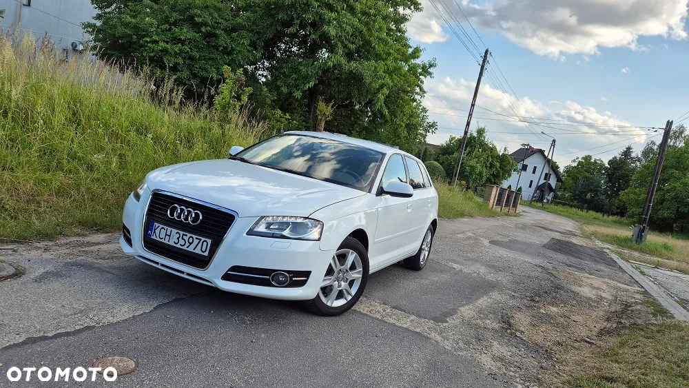 Audi A3 1.6 Sportback S line Sportpaket (plus) - 3