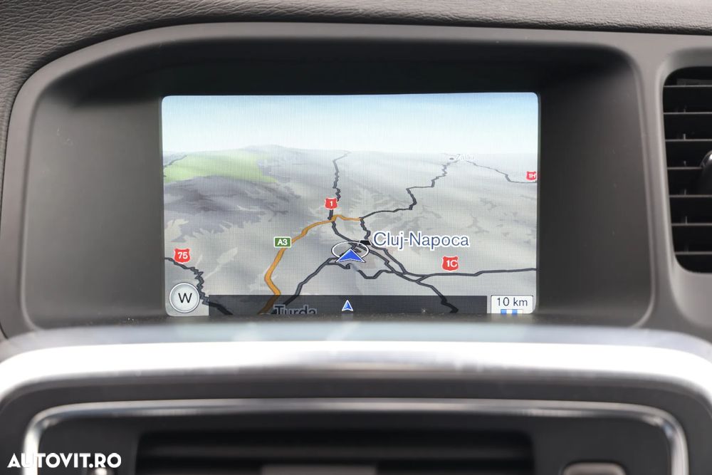 Volvo V60 D6 Plug-In-Hybrid AWD Geartronic Momentum - 6