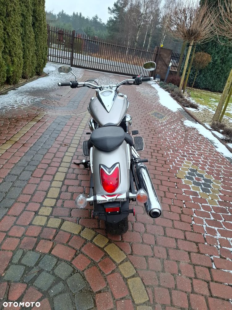 Yamaha Midnight Star - 4