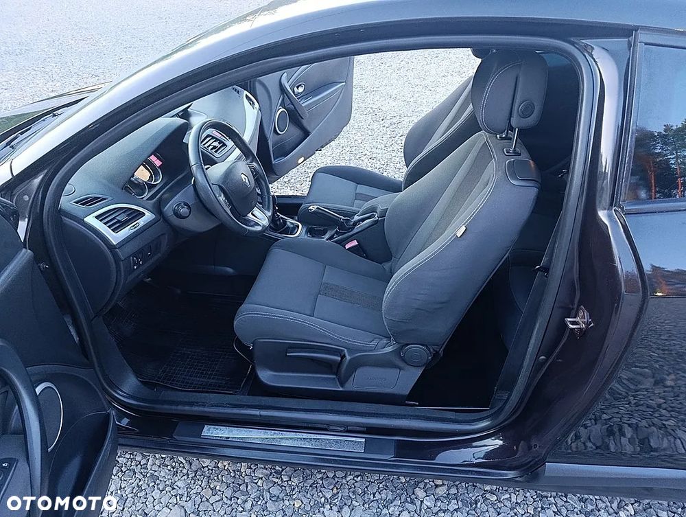 Renault Megane 1.6 16V Color Edition - 11