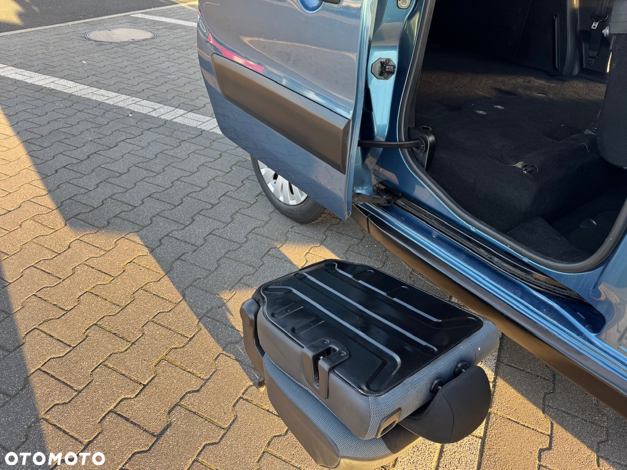 Citroën Berlingo e-HDi 90 FAP EGS6 Multispace Exclusive - 17