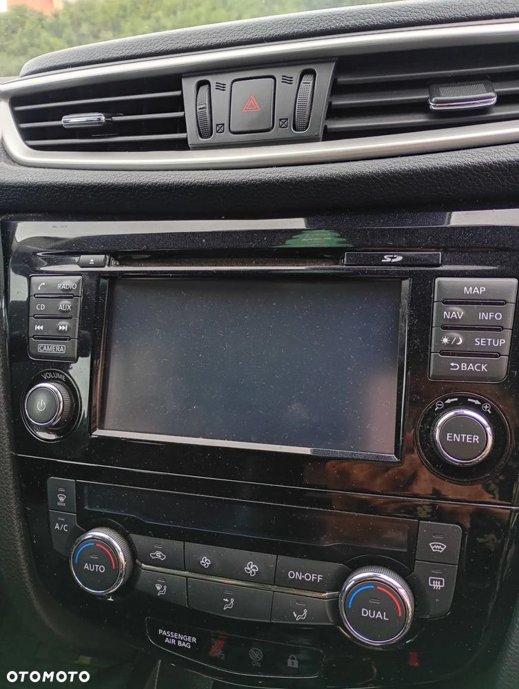 Nissan Qashqai 1.6 DIG-T Tekna - 5