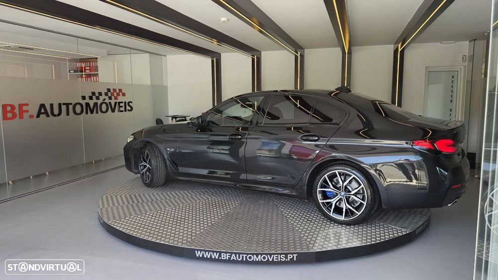 BMW 530 e Pack M - 15
