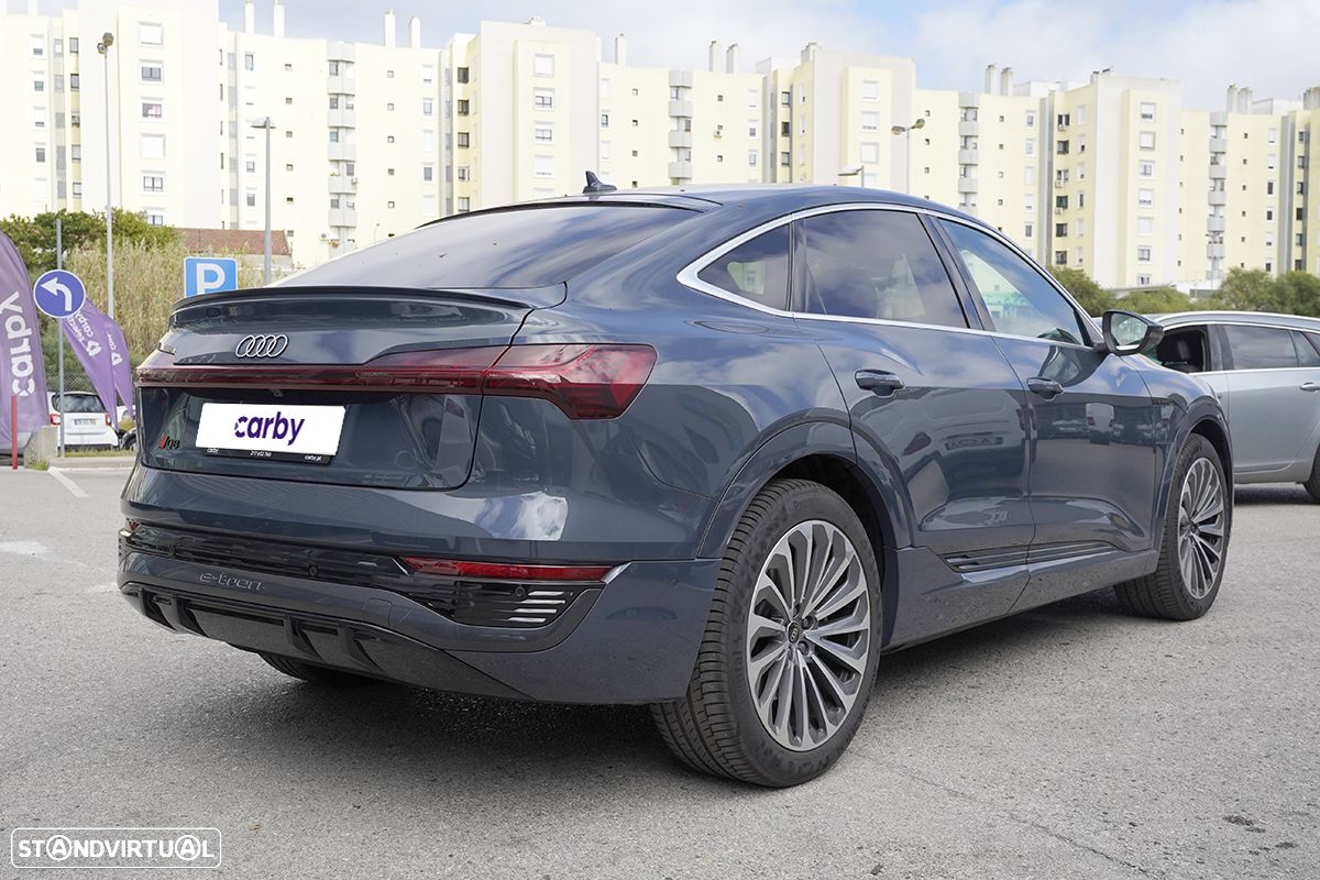 Audi Q8 e-Tron Sportback 50 quattro S line - 4