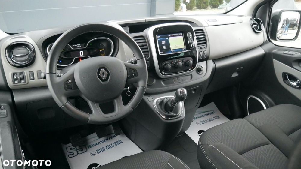 Renault Trafic - 8