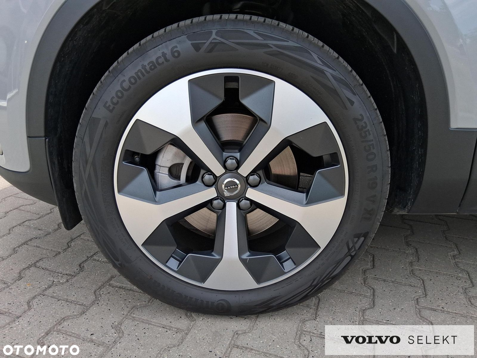 Volvo XC 40 - 24
