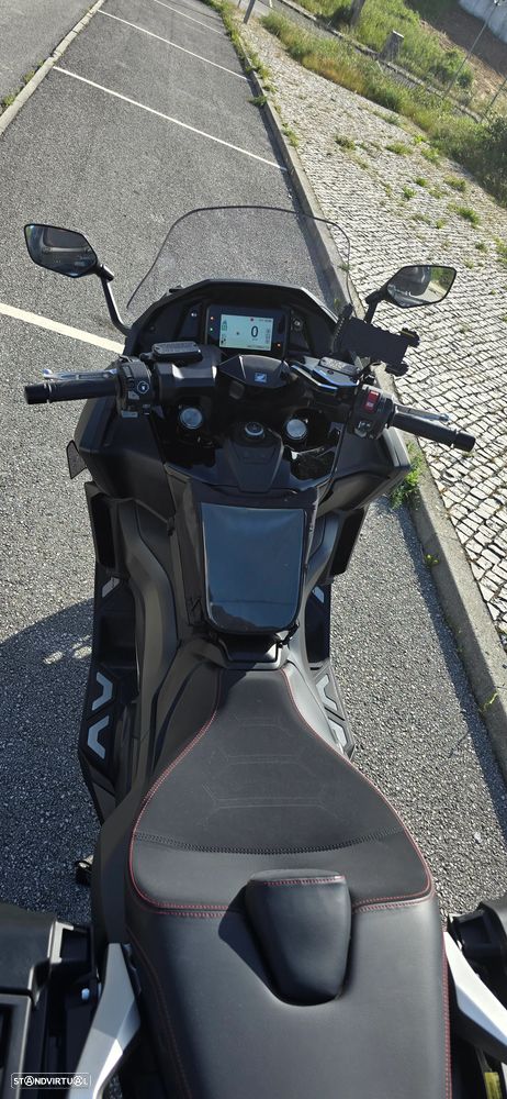 Honda Forza - 7