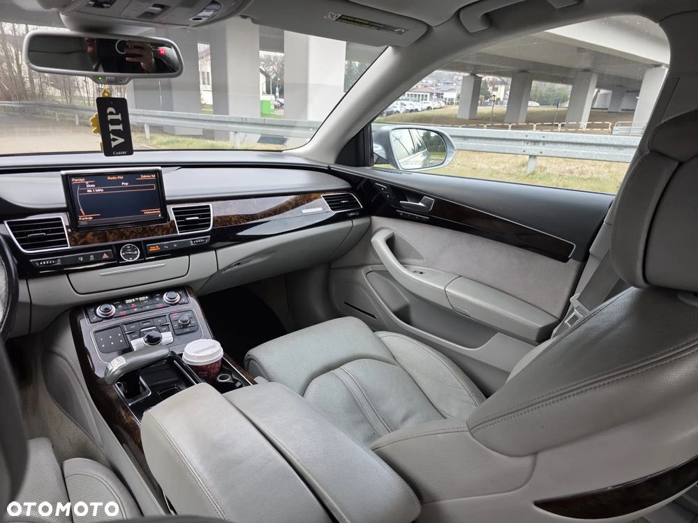 Audi A8 4.2 FSI L Quattro - 6