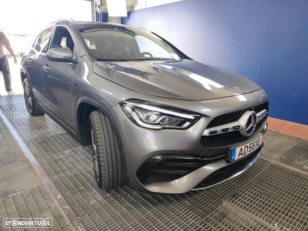 Mercedes-Benz GLA 250 - 2