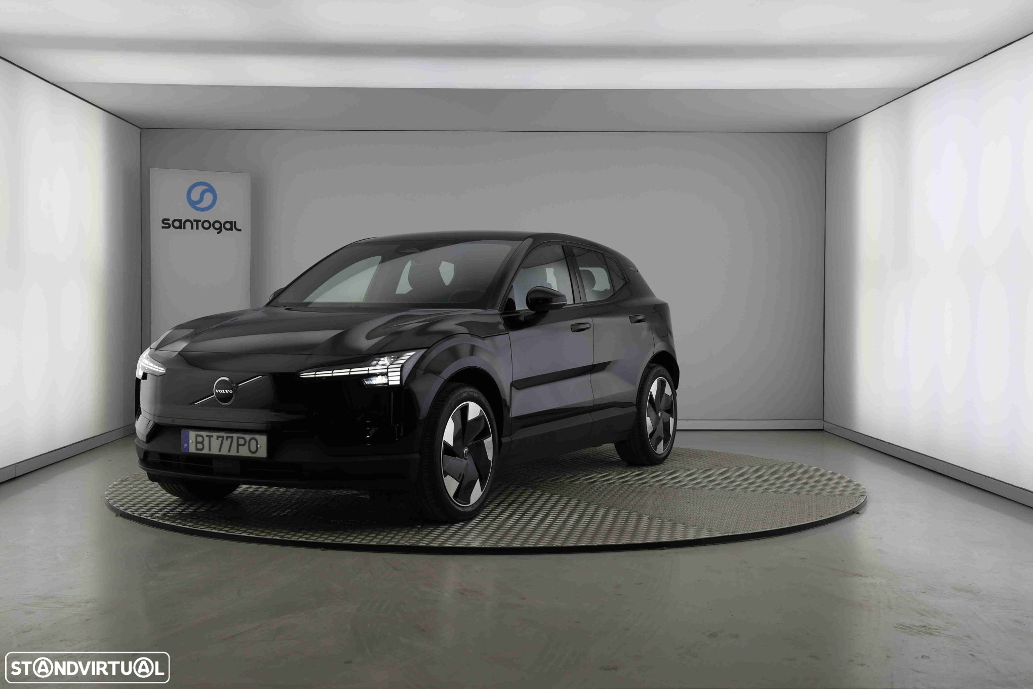 Volvo EX30 69 kWh Single Motor Extended Range Plus - 2