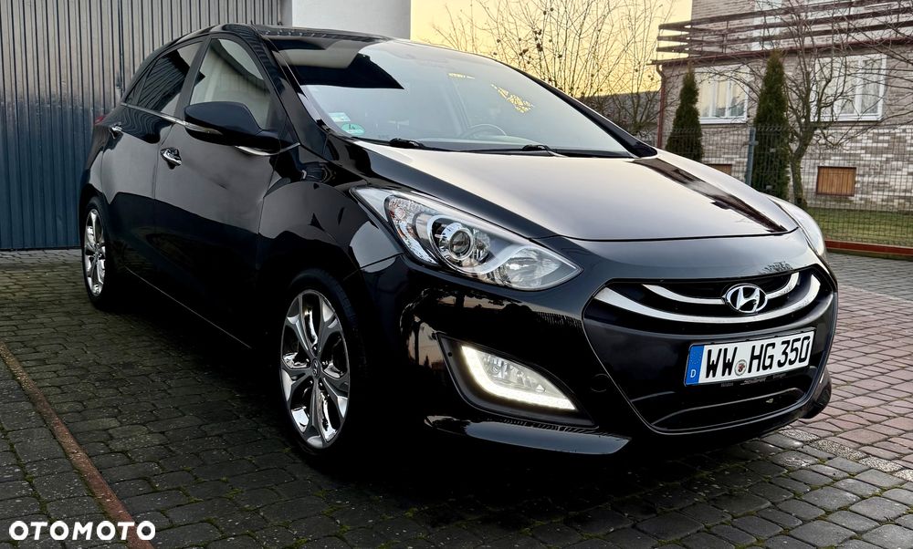 Hyundai i30 blue 1.6 CRDi Passion - 8