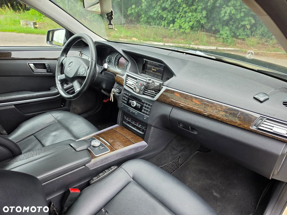 Mercedes-Benz Klasa E 200 CDI 7G-TRONIC Elegance - 7