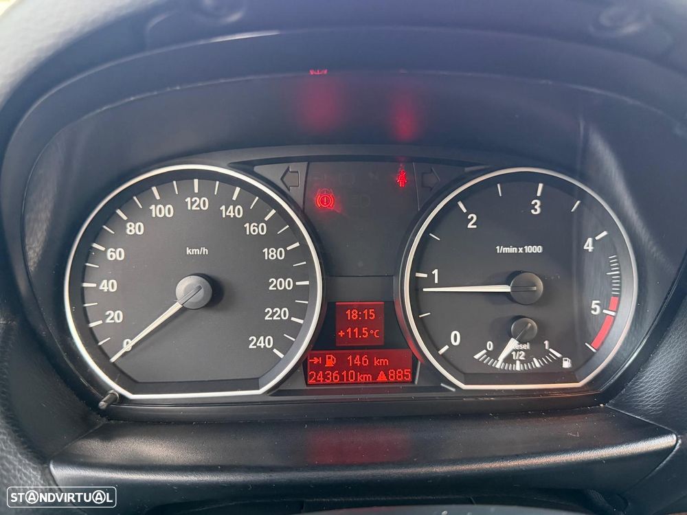 BMW 118 d - 11