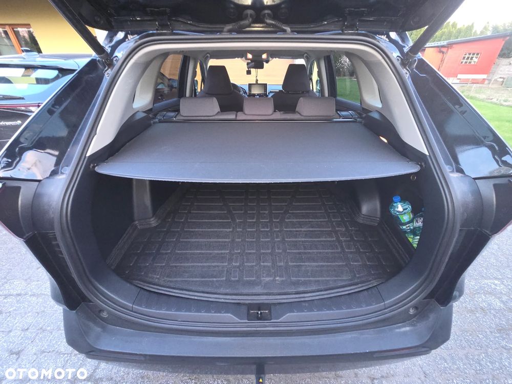 Toyota RAV4 2.5 4x4 Team Deutschland - 6