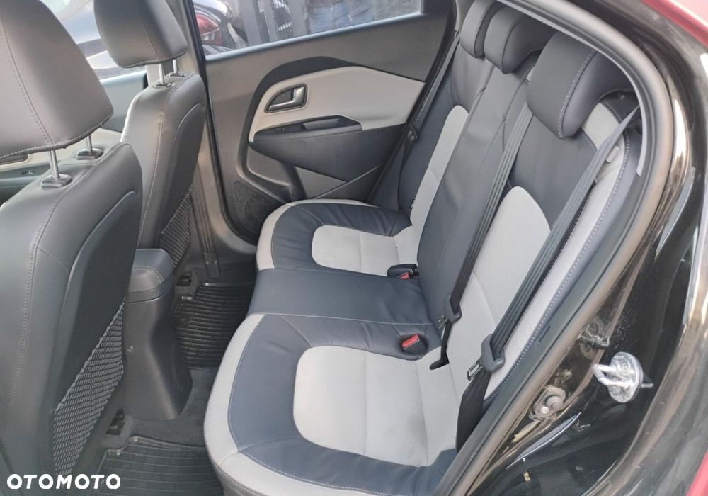 Kia Rio - 10