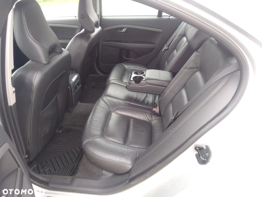 Volvo S80 - 18