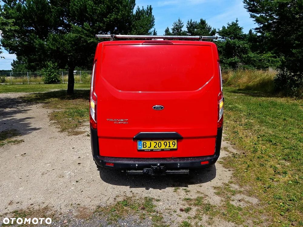Ford TRANSIT CUSTOM - 11