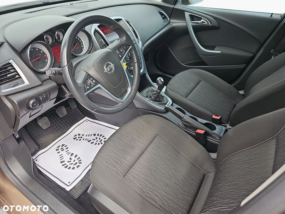 Opel Astra 1.4 T Active - 19