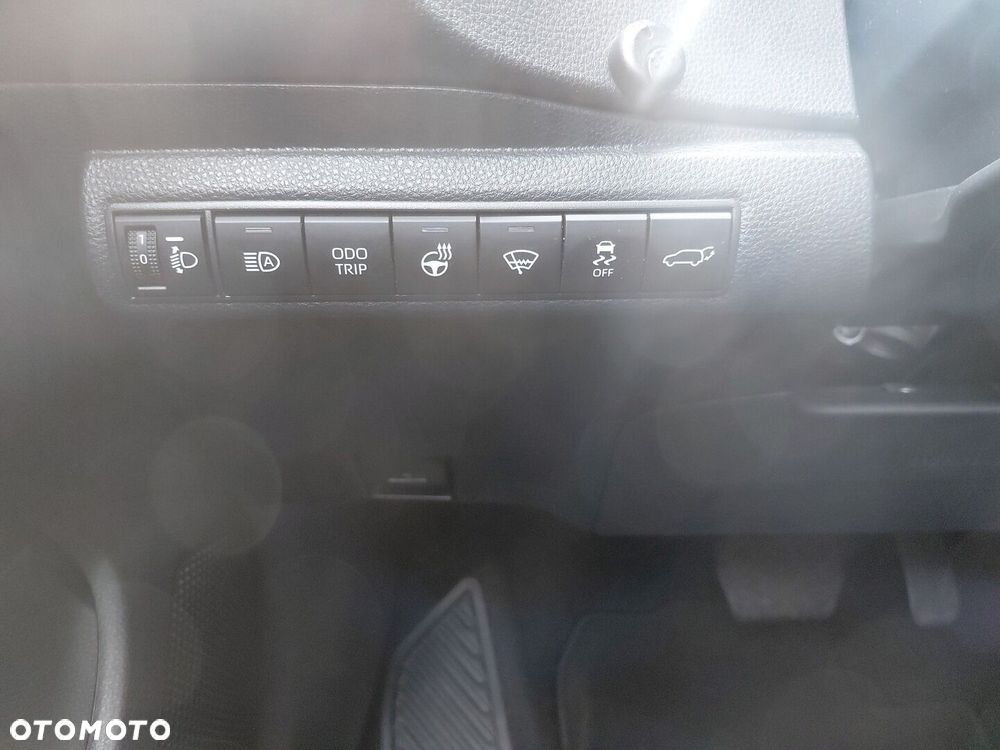 Toyota Corolla 1.8 Hybrid GR Sport Dynamic - 21