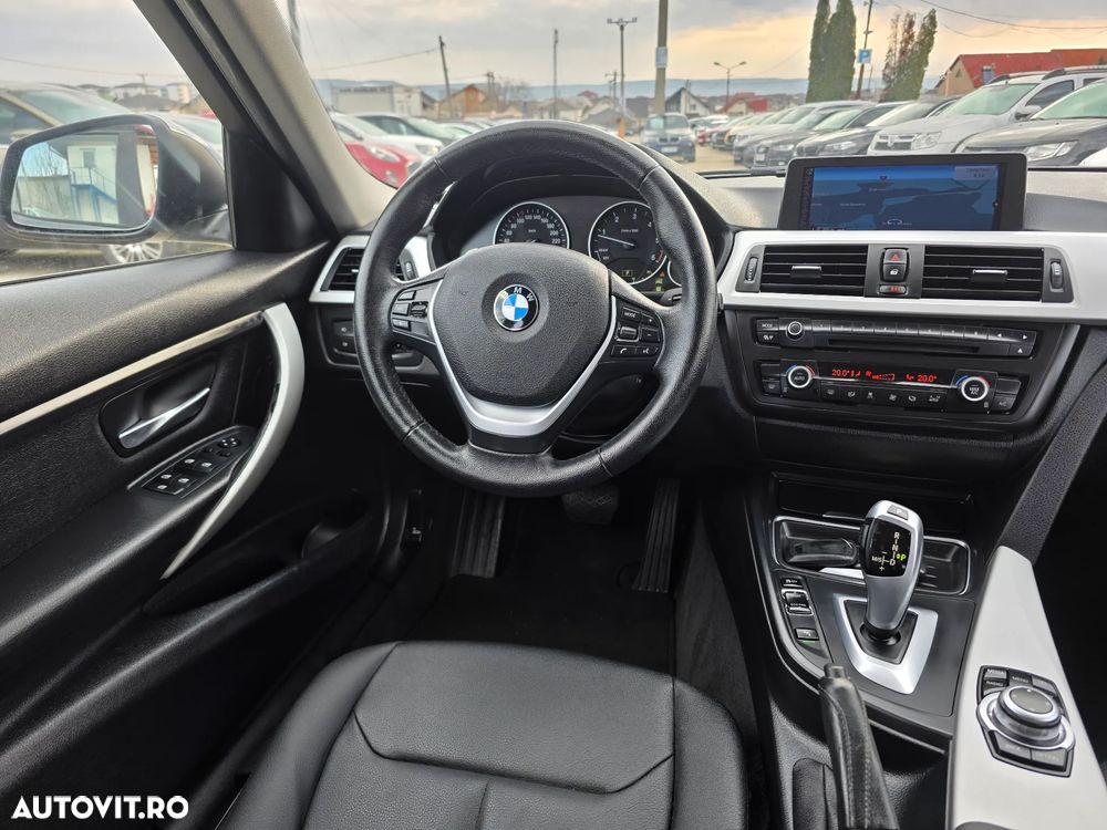 BMW Seria 3 320d DPF Aut. - 10