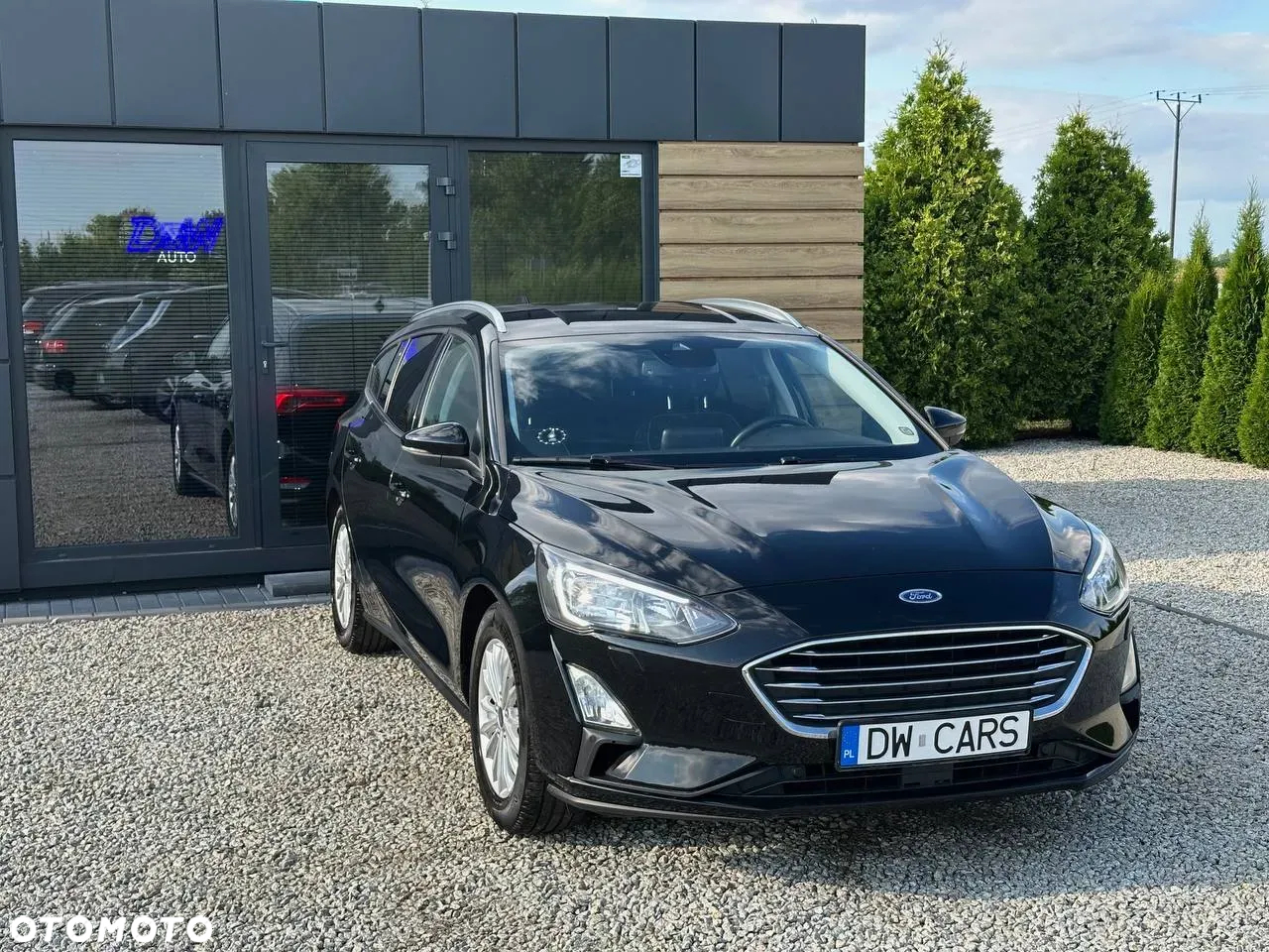 Ford Focus 1.5 EcoBlue Start-Stopp-System TITANIUM DESIGN - 3