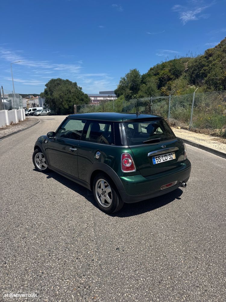 MINI 3 Portas One D - 2