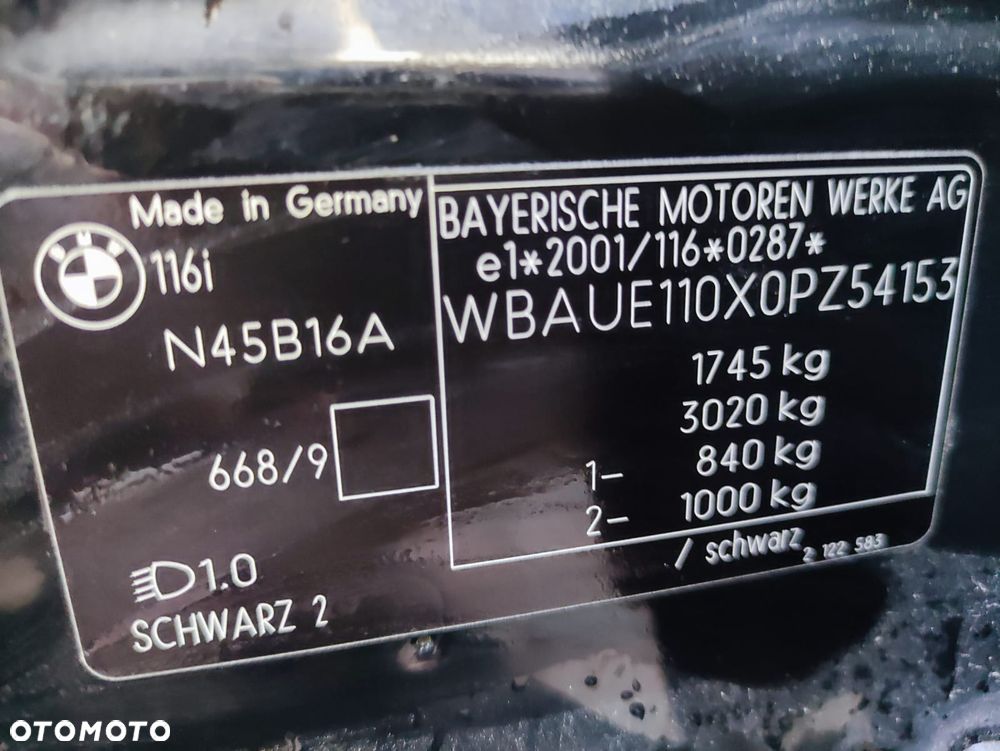 BMW Seria 1 - 30