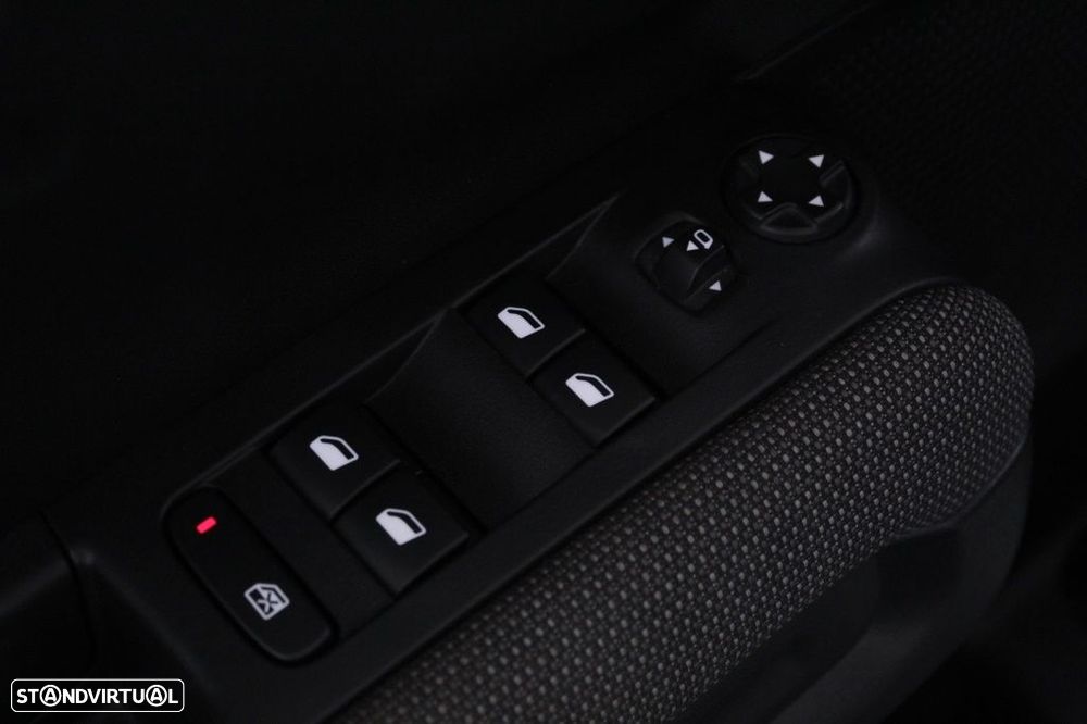 Citroën C3 Aircross 1.2 PureTech Plus - 20