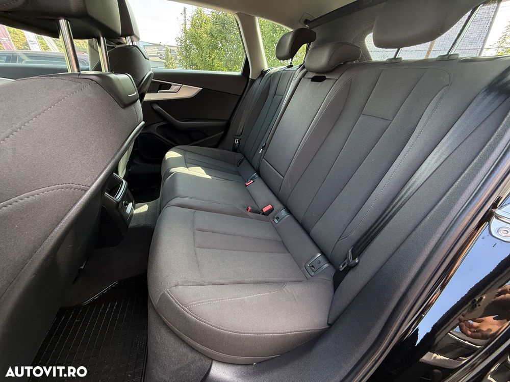 Audi A4 Avant - 19