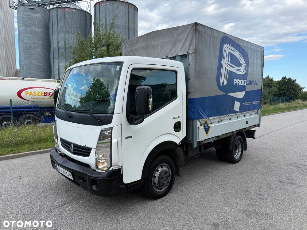 Renault Maxity - 3