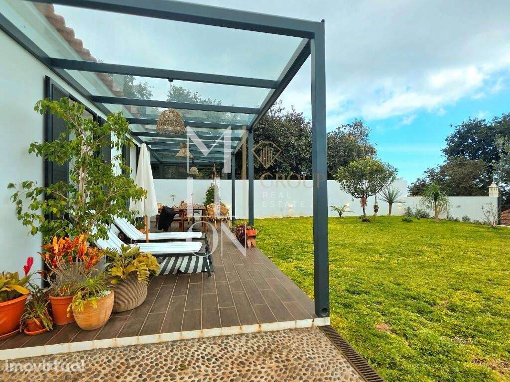 Moradia com jardim, vista mar e baía do Funchal - Grande imagem: 4/37
