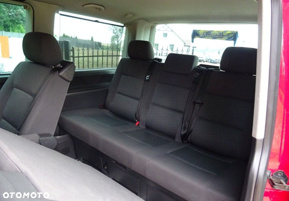 Volkswagen Multivan - 8