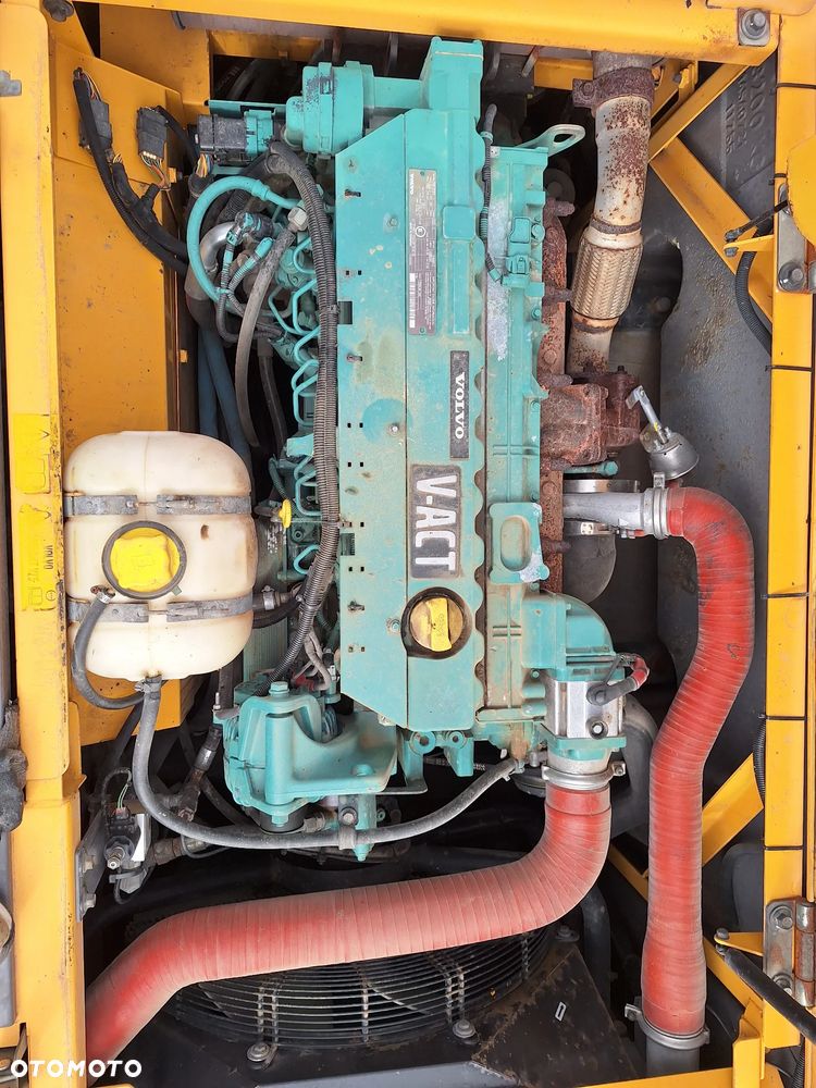 Volvo EW160C - 11