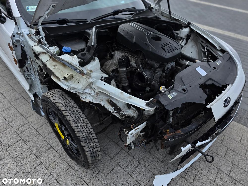 Kia Stinger 2.0 T-GDI XL - 13