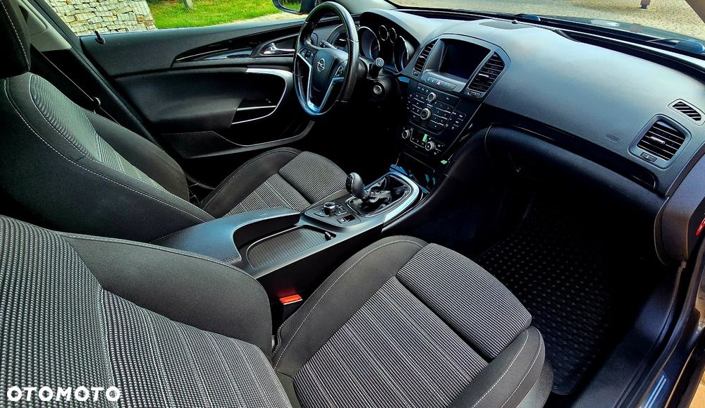 Opel Insignia - 27