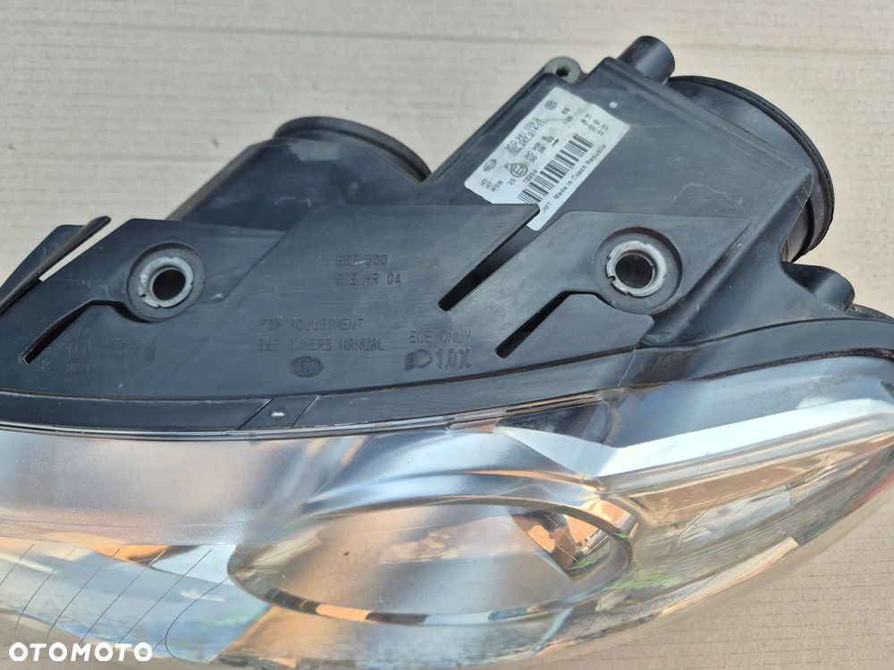 VW Passat B6 reflektor lewy.Valeo. 100%.2005-2010. - 4