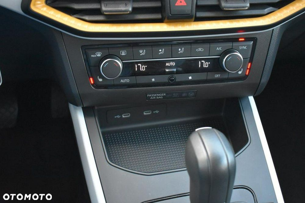 Seat Arona - 15