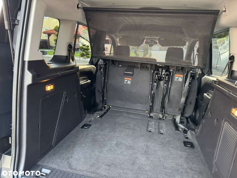 Ford Tourneo Connect - 34