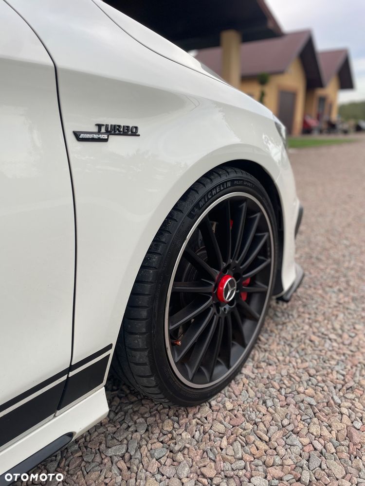 Mercedes-Benz CLA - 22