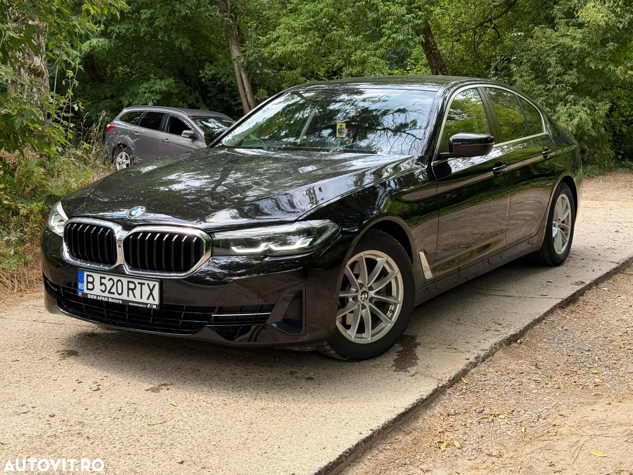 BMW Seria 5 520d xDrive AT MHEV - 3