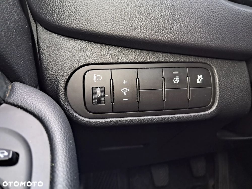 Kia Carens 1.7 CRDi L - 13
